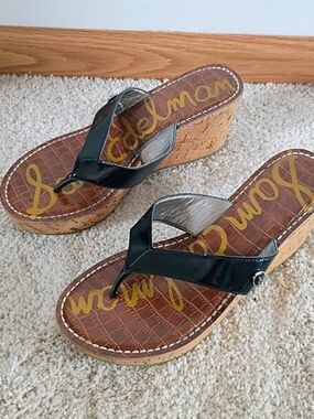 Sam Edelman Romy Black Patent Cork Wedge Thong Sandals Women 8M EUR 38